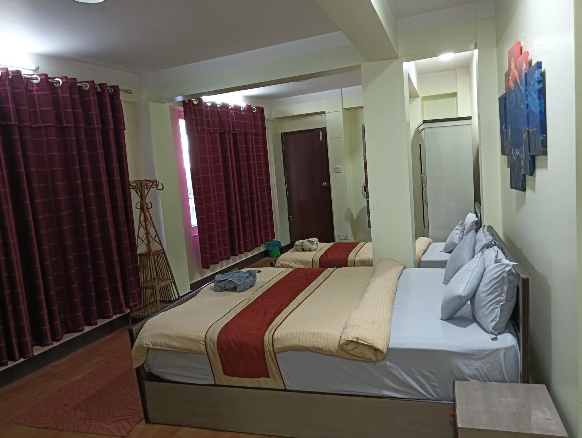 Hotel Pristine Katmandu Szoba fotó